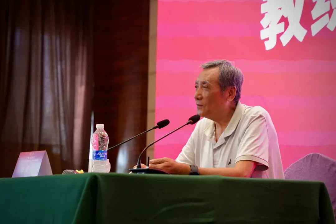 职业篮球教练如何制定有效的赛制训练计划?_2